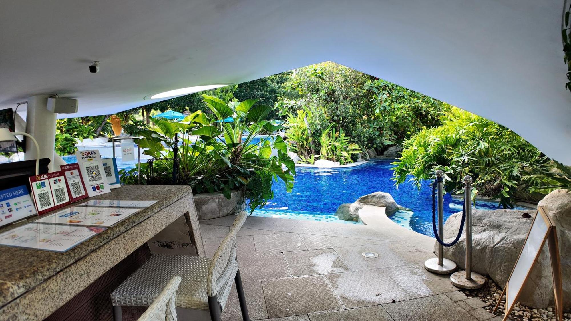 Dominiks Quite And Elegant Studio Ocean View Pool At Tambuli Resort High Floor Lapu-Lapu City Buitenkant foto