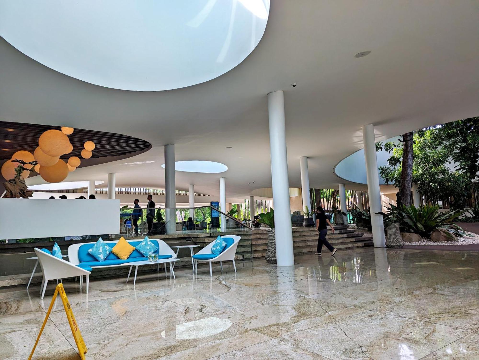 Dominiks Quite And Elegant Studio Ocean View Pool At Tambuli Resort High Floor Lapu-Lapu City Buitenkant foto