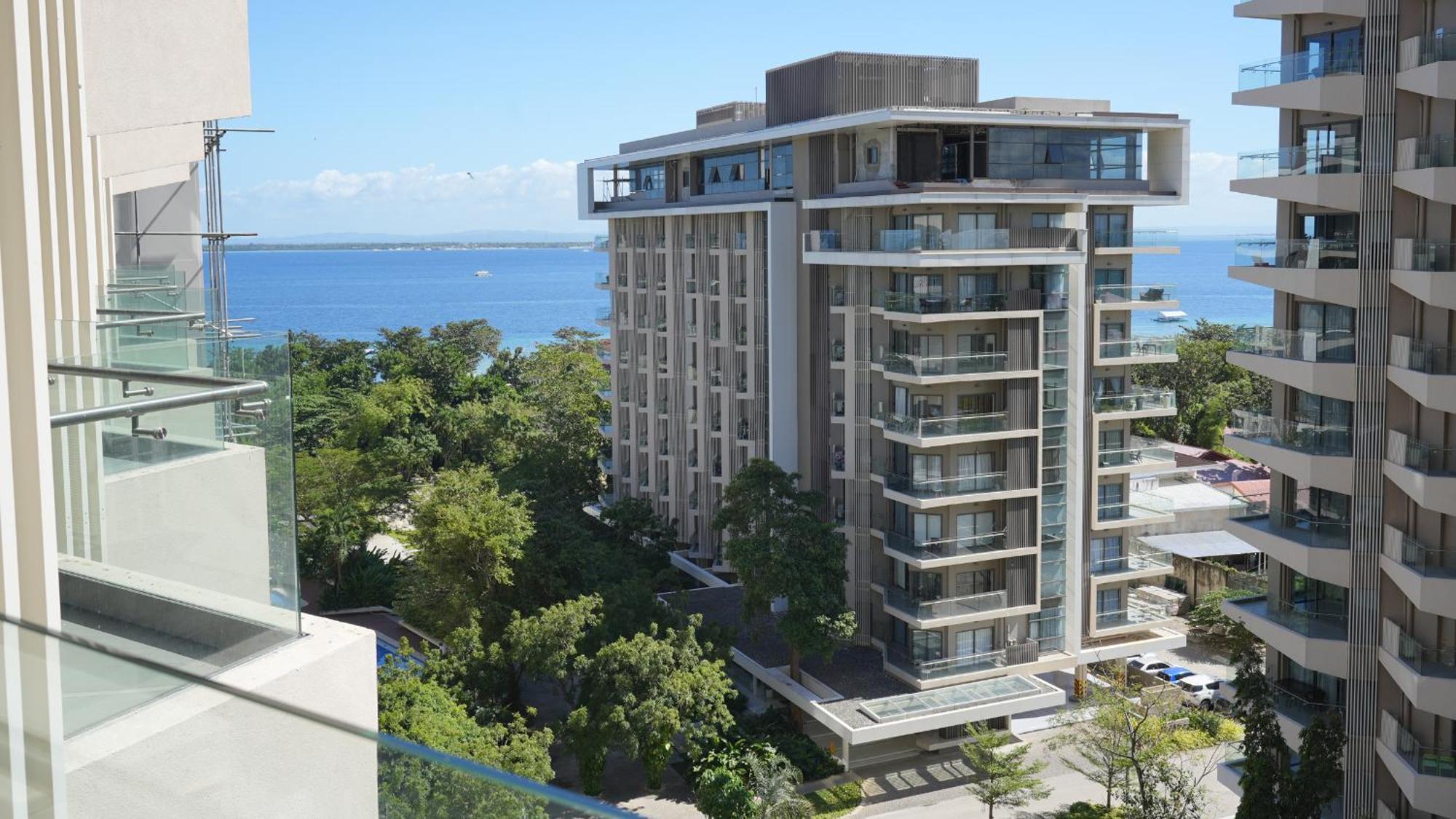 Dominiks Quite And Elegant Studio Ocean View Pool At Tambuli Resort High Floor Lapu-Lapu City Buitenkant foto